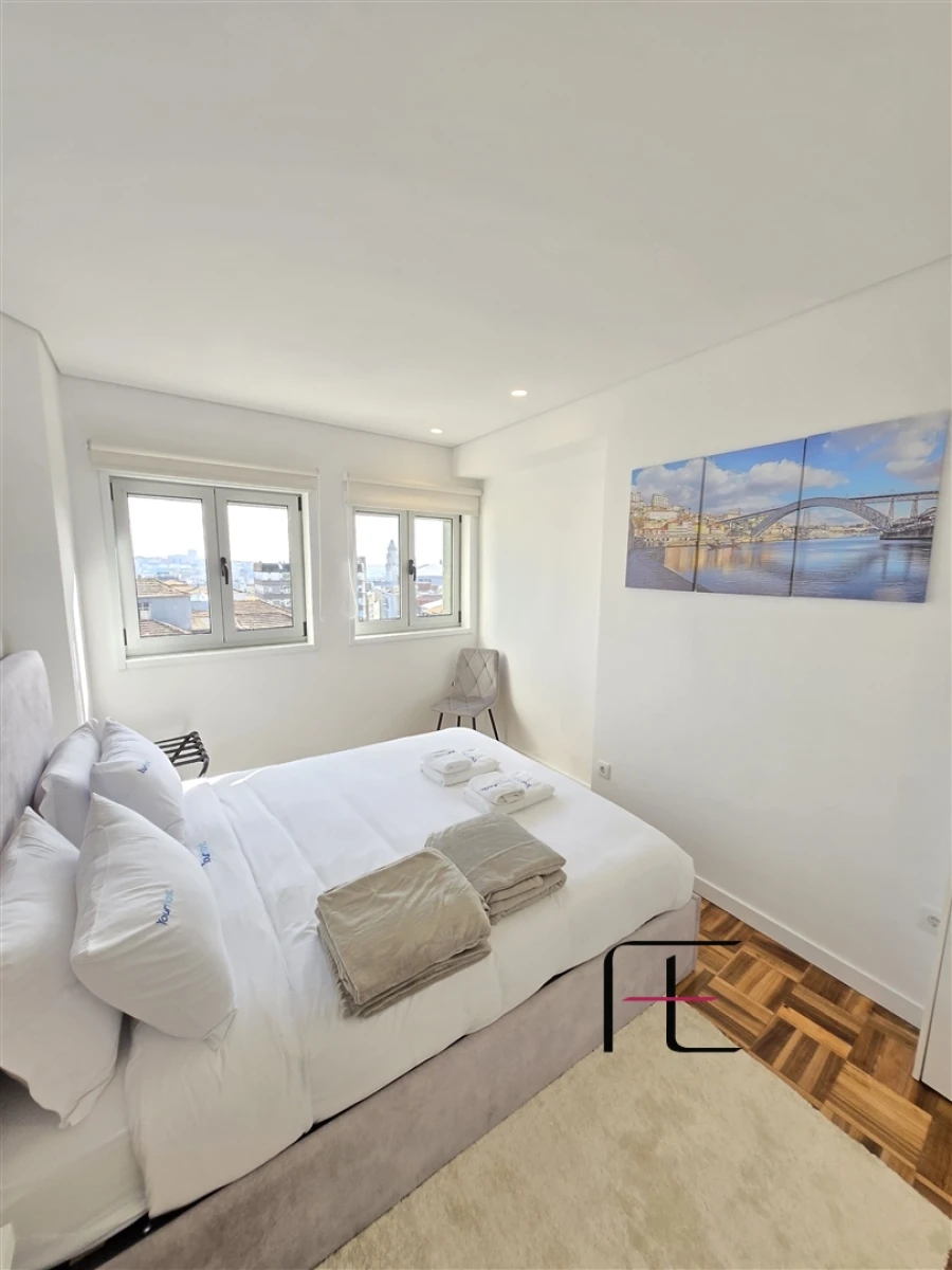 Apartamento T4 para Venda em Cedofeita, Santo Ildefonso, Sé, Miragaia, São Nicolau e Vitória Foto 9