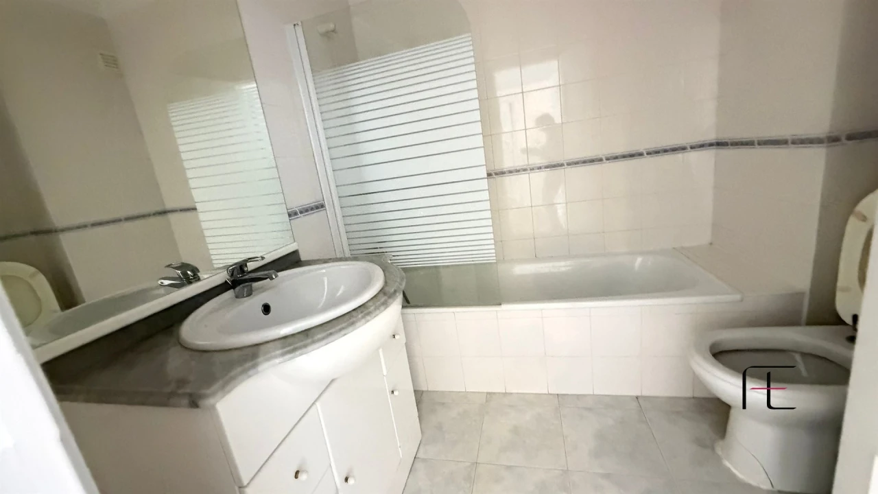 Apartamento T2 para Venda em Ericeira Foto 23