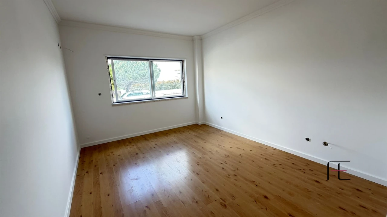 Apartamento T2 para Venda em Ericeira Foto 22