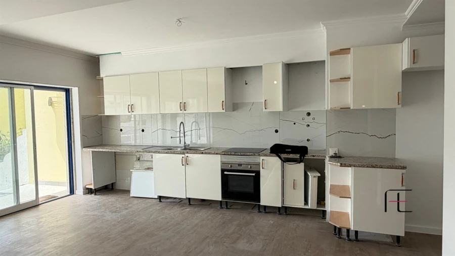 Apartamento T2 para Venda em Ericeira Foto 8