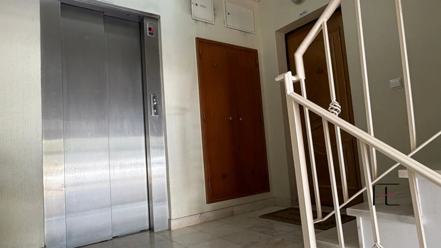 Apartamento T2 para Venda em Ericeira Foto 3