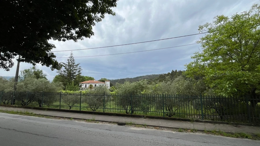 Terreno para Venda em Vilar de Mouros Foto 16