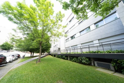 Apartamento T3 para Venda em Oliveira, São Paio e São Sebastião