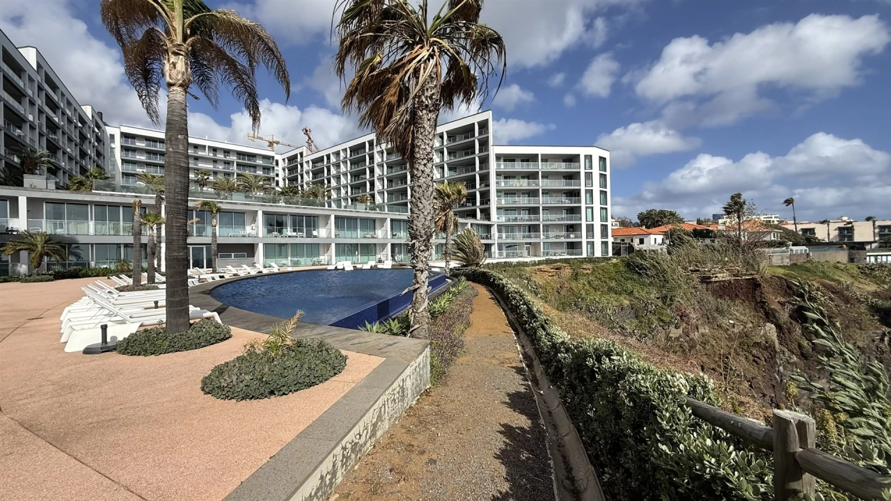 Apartamento T2 para Venda em São Martinho Foto 1