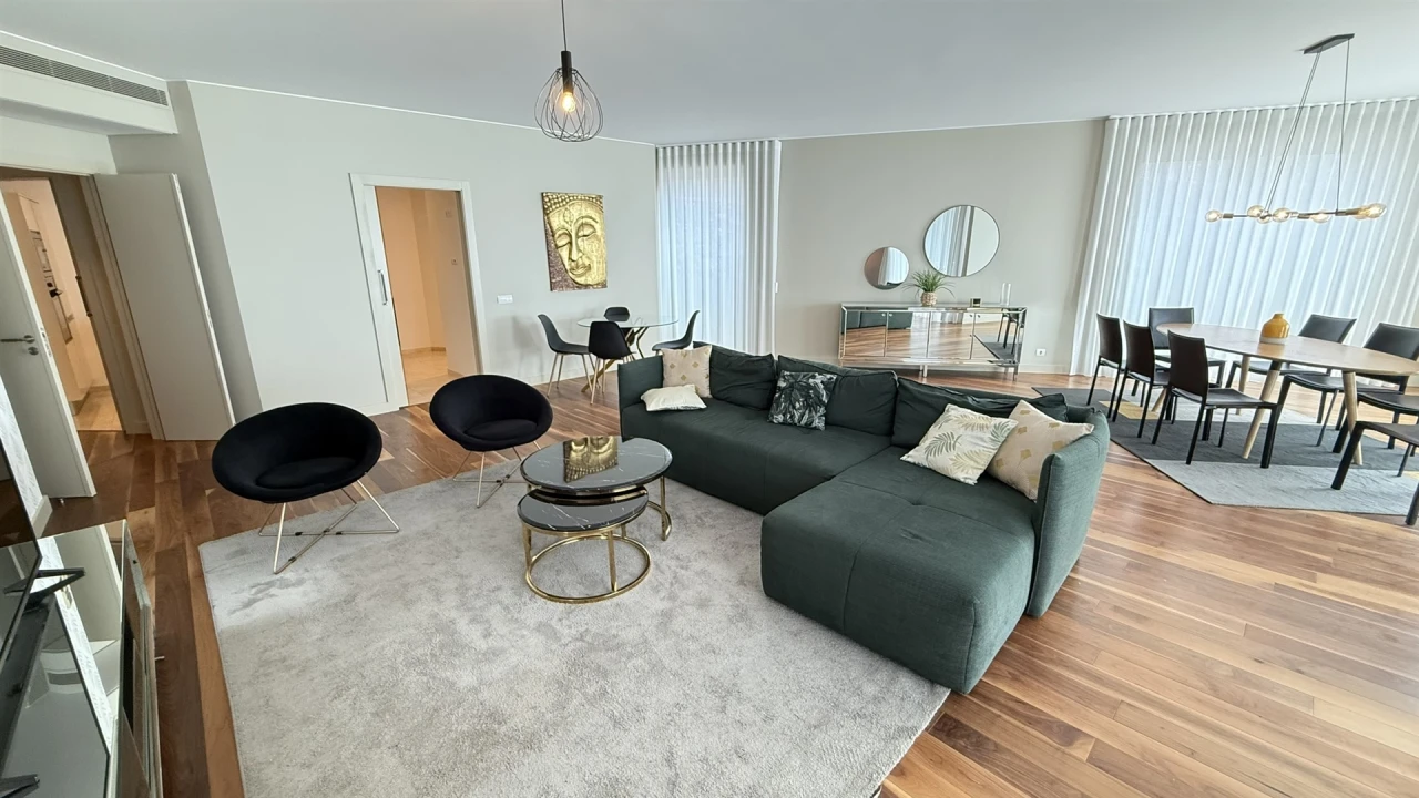 Apartamento T2 para Venda em São Martinho Foto 4
