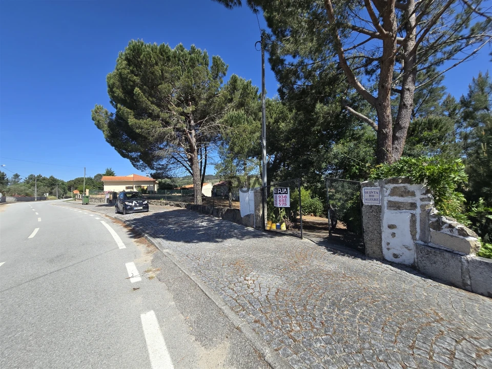 Quinta T0 para Venda em Santiago de Cassurrães e Póvoa de Cervães Foto 10