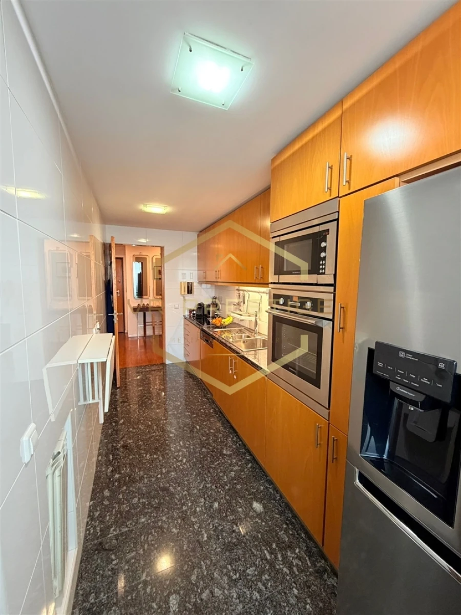 Apartamento T3 para Venda em Vila do Conde Foto 4