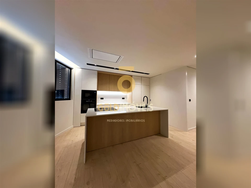 Apartamento T4 para Venda em Gondomar (São Cosme), Valbom e Jovim Foto 5