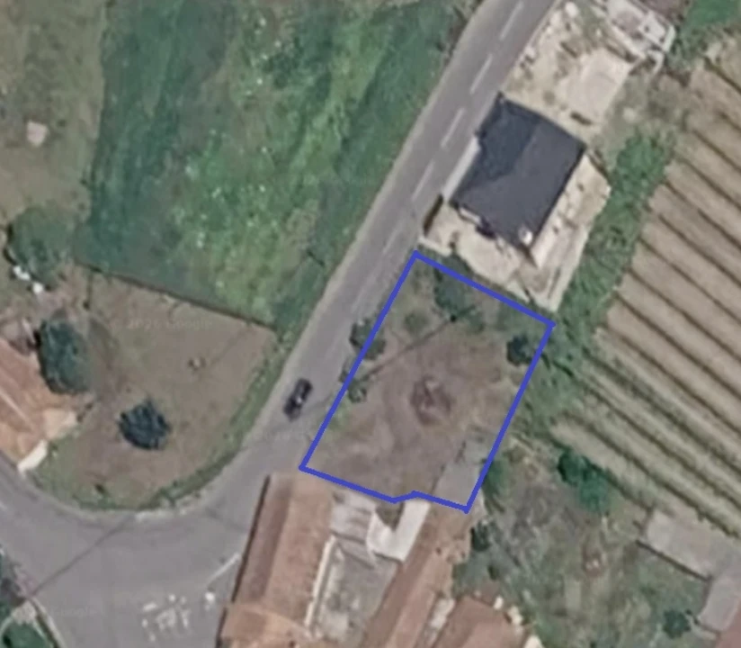 Terreno para Venda em Esmeriz e Cabeçudos Foto 4