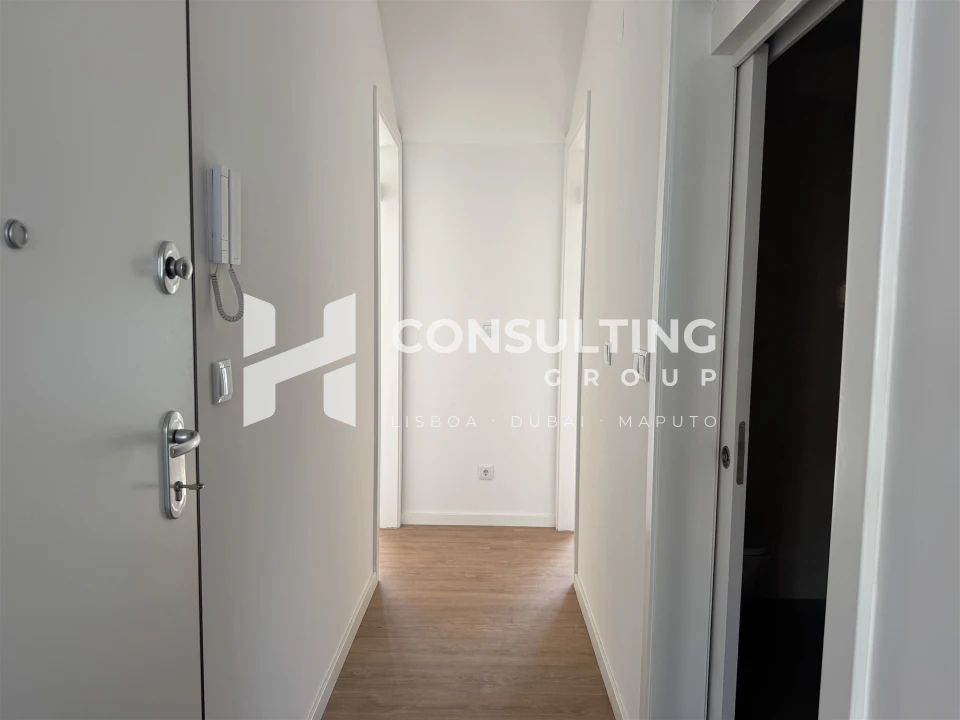 Apartamento T2 para Venda em São Vicente Foto 14