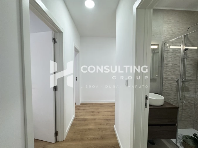 Apartamento T3 para Venda em Benfica Foto 40