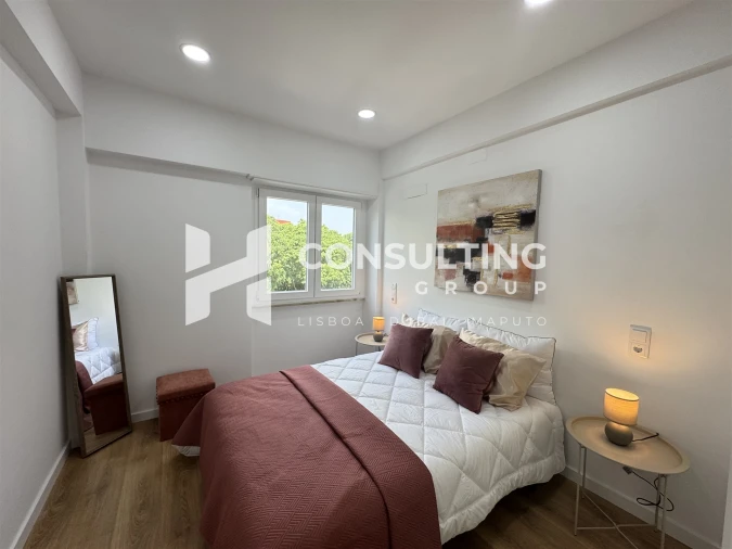 Apartamento T3 para Venda em Benfica Foto 35