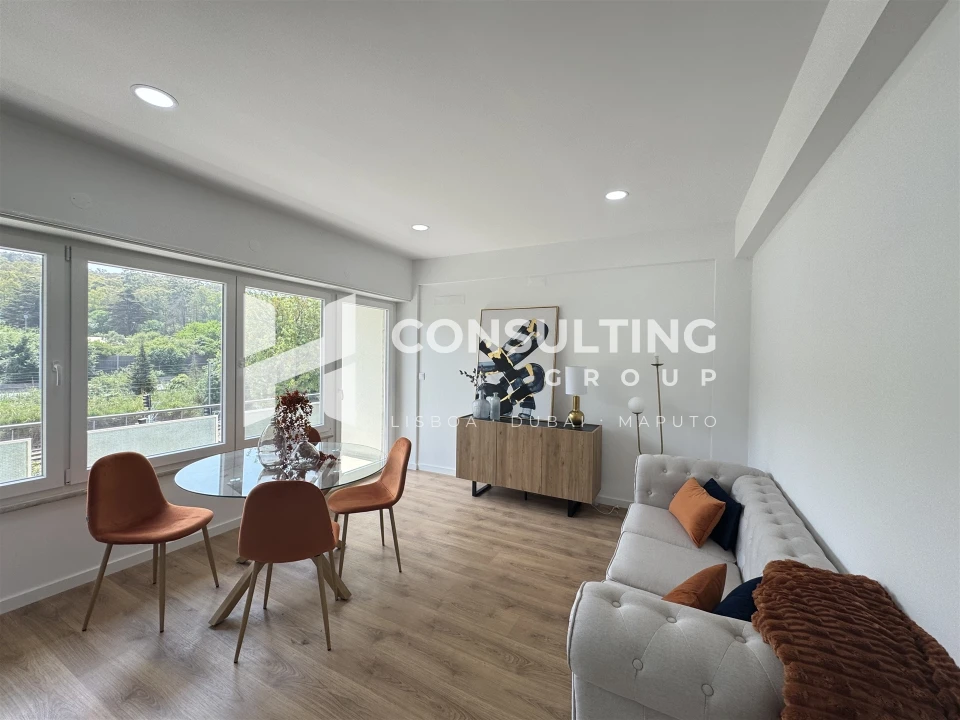 Apartamento T3 para Venda em Benfica Foto 3