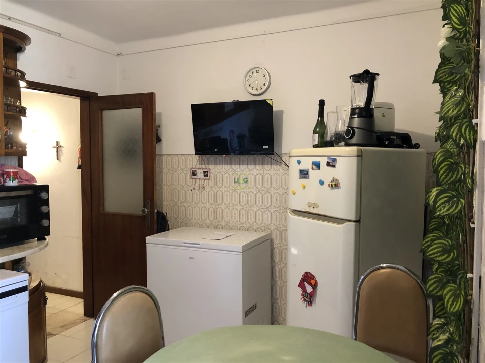 Apartamento T1 para Arrendamento em Castelo Branco Foto 7