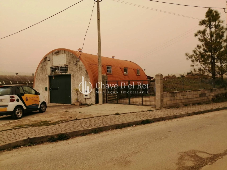 Armazém para Arrendamento em Abraveses Foto 1