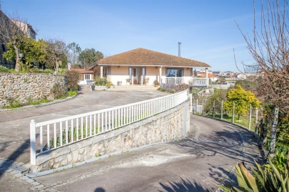 Moradia T4 para Venda em Viseu
