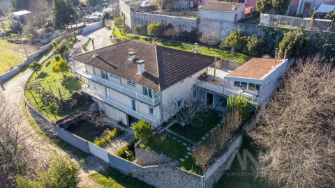 Moradia T4 para Venda em Viseu