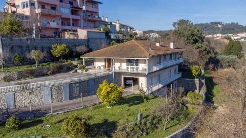 Moradia T4 para Venda em Viseu