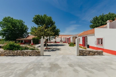 Quinta T4 para Venda em Sesimbra (Castelo)