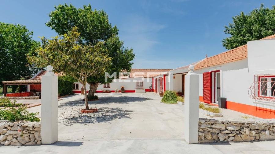 Quinta T4 para Venda em Sesimbra (Castelo)