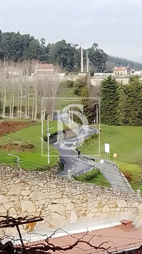 Moradia T6 para Venda em Roriz