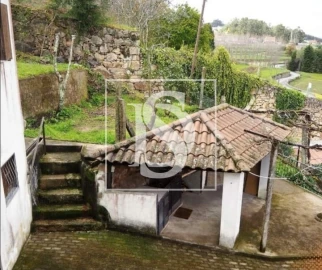 Moradia T6 para Venda em Roriz