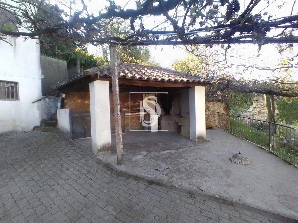 Moradia T6 para Venda em Roriz Foto 7