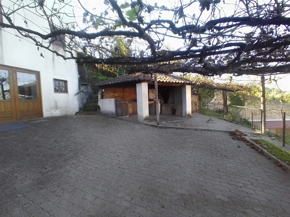 Moradia T6 para Venda em Roriz Foto 26