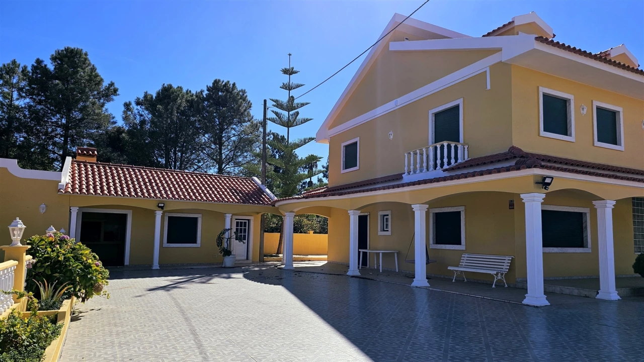 Moradia T5 para Venda em Aveiras de Cima Foto 115