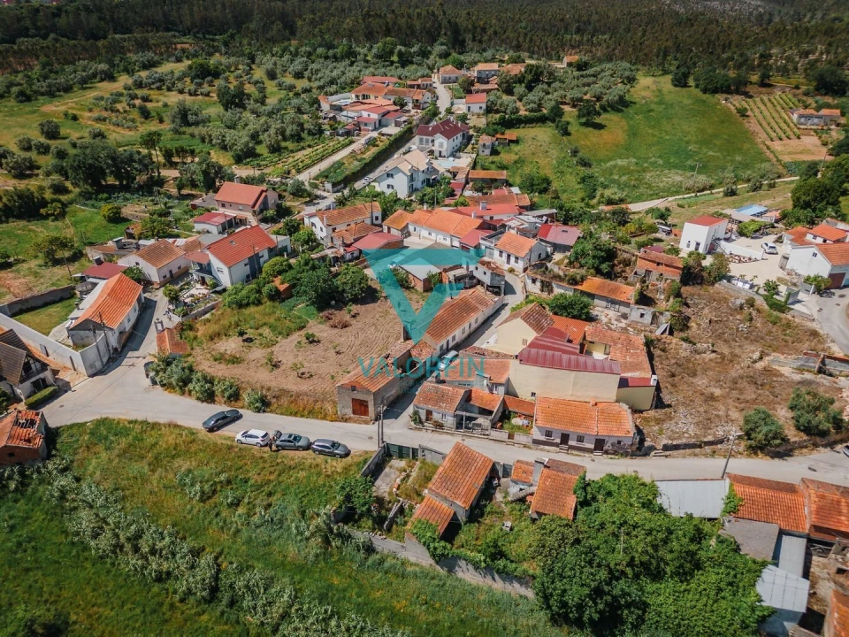 Moradia T2 para Venda em Samuel Foto 8