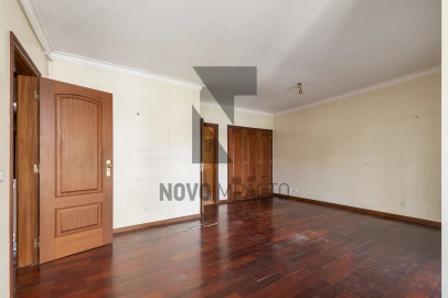 Apartamento T4 para Venda em Montijo e Afonsoeiro