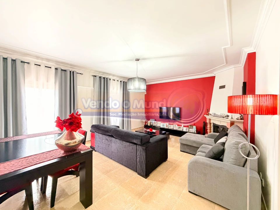 Apartamento T3 para Venda em Samora Correia Foto 1