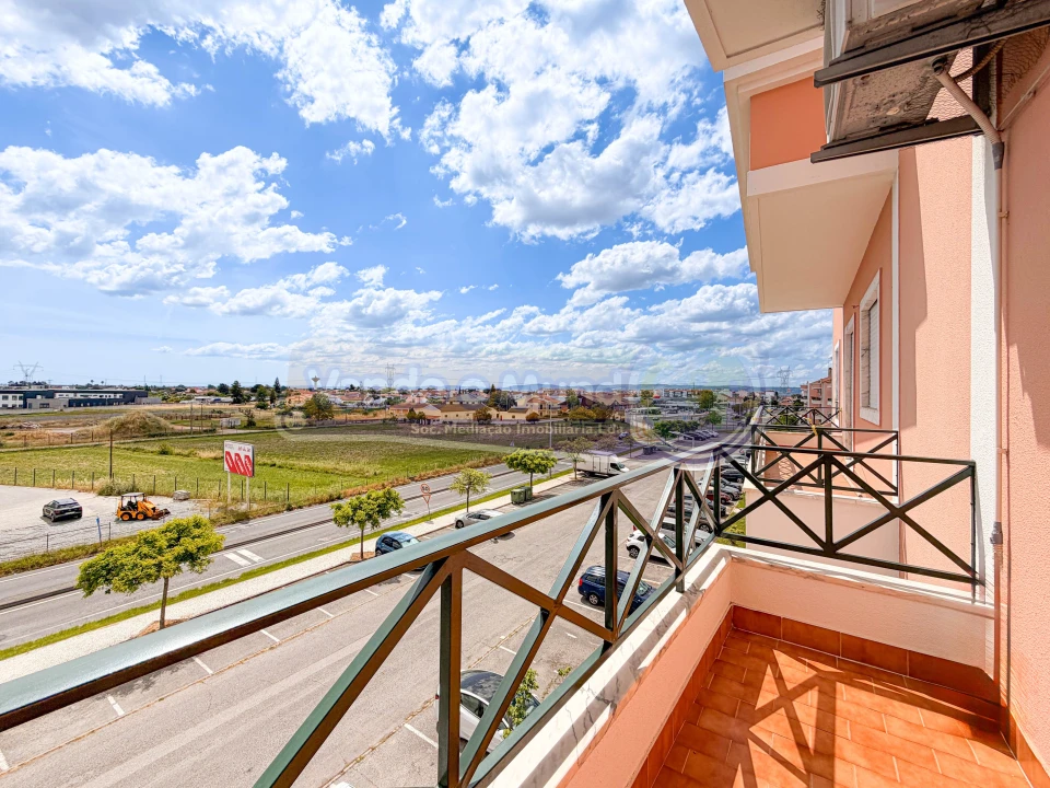 Apartamento T3 para Venda em Samora Correia Foto 6