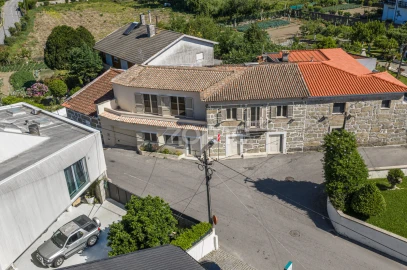 Moradia T3 para Venda em Vale (São Cosme), Telhado e Portela