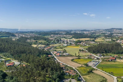 Moradia T3 para Venda em Vale (São Cosme), Telhado e Portela