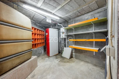 Moradia T3 para Venda em Vale (São Cosme), Telhado e Portela