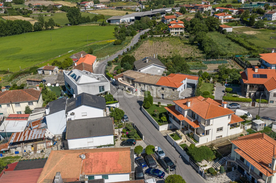 Moradia T3 para Venda em Vale (São Cosme), Telhado e Portela Foto 56