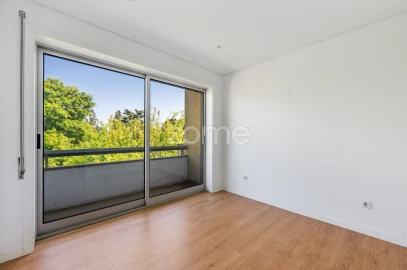 Apartamento T4 para Venda em Vila Nova de Famalicão e Calendário