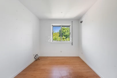 Apartamento T4 para Venda em Vila Nova de Famalicão e Calendário