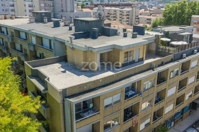 Apartamento T4 para Venda em Vila Nova de Famalicão e Calendário