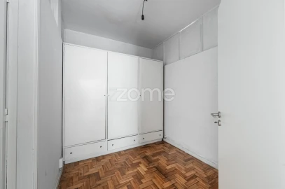 Apartamento T4 para Venda em Vila Nova de Famalicão e Calendário