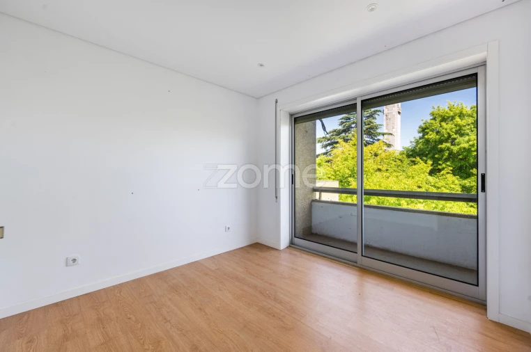 Apartamento T4 para Venda em Vila Nova de Famalicão e Calendário Foto 35