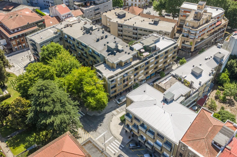 Apartamento T4 para Venda em Vila Nova de Famalicão e Calendário Foto 72