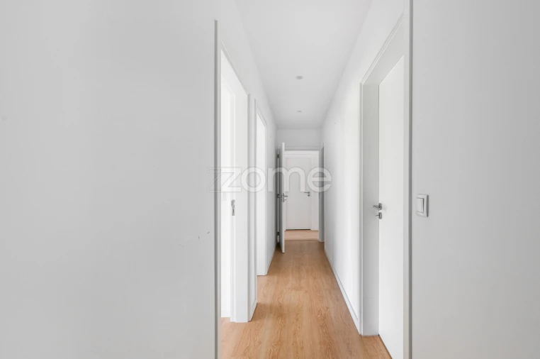 Apartamento T4 para Venda em Vila Nova de Famalicão e Calendário Foto 44