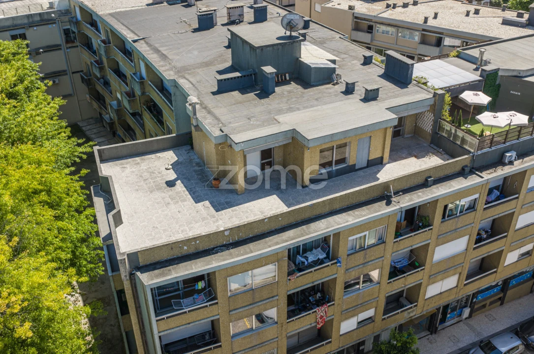 Apartamento T4 para Venda em Vila Nova de Famalicão e Calendário Foto 64