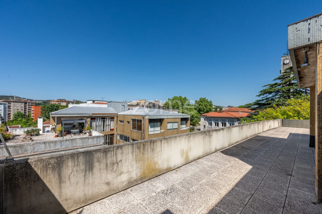 Apartamento T4 para Venda em Vila Nova de Famalicão e Calendário Foto 63