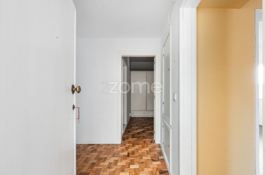 Apartamento T4 para Venda em Vila Nova de Famalicão e Calendário Foto 31