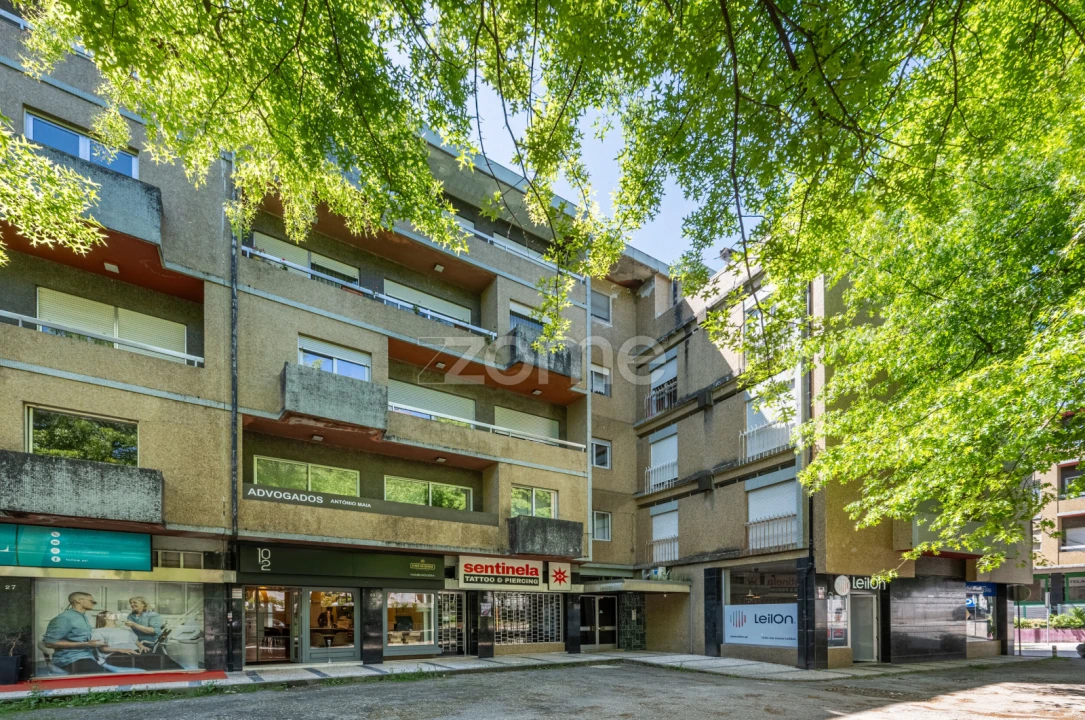 Apartamento T4 para Venda em Vila Nova de Famalicão e Calendário Foto 2