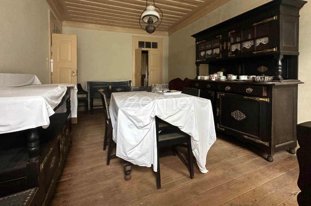 Moradia T16 para Venda em Trevões e Espinhosa Foto 17