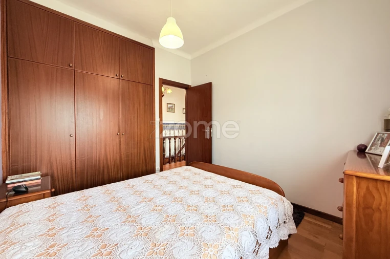 Moradia T3 para Venda em Castelões Foto 16